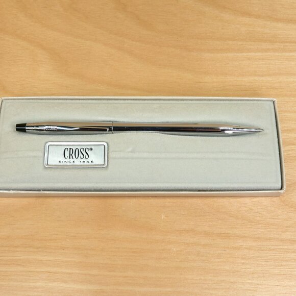 Vintage Cross Century Classic Chrome Ballpoint Pen, Made in USA - Picture 2 of 8